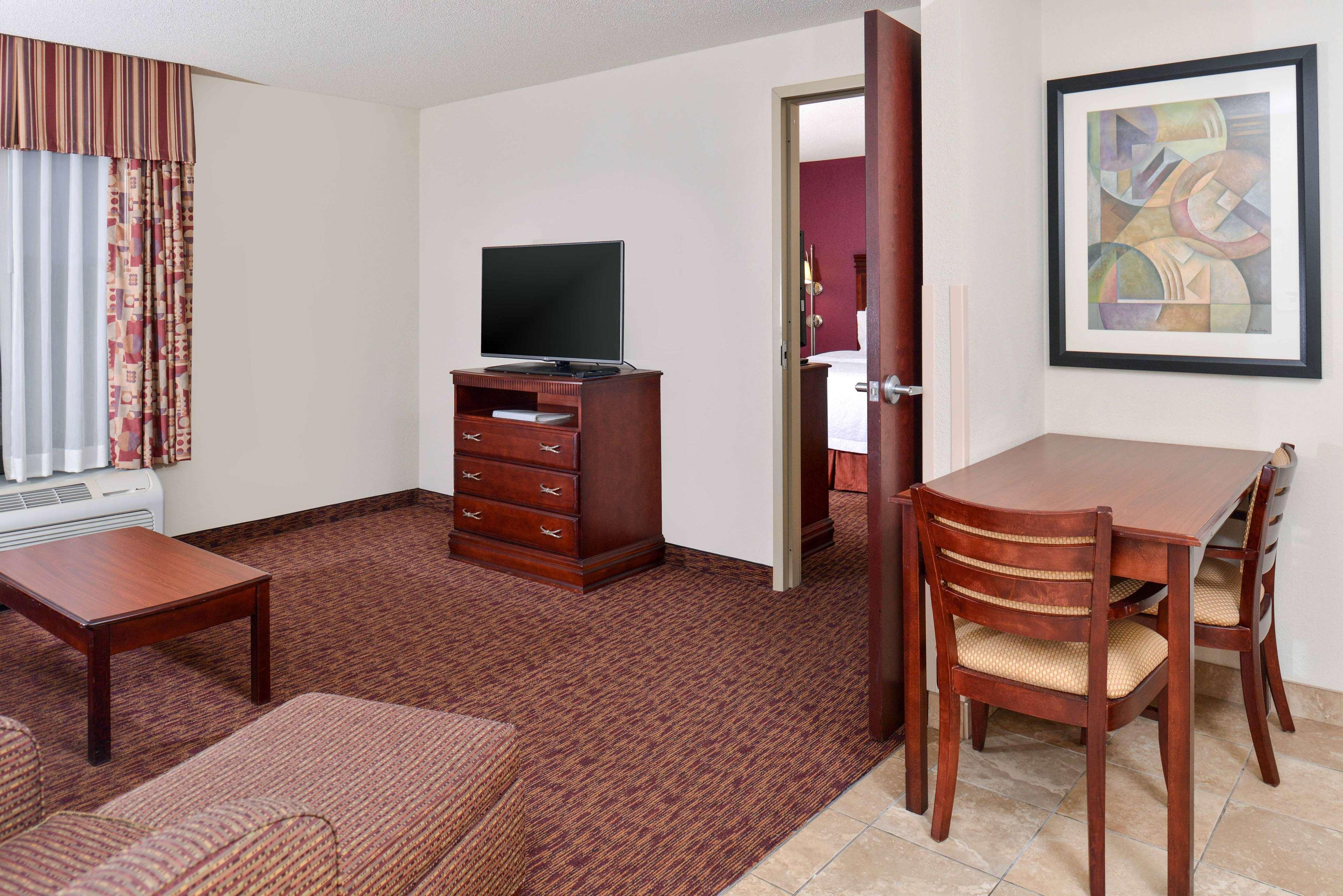 Hampton Inn & Suites Muncie Exteriér fotografie