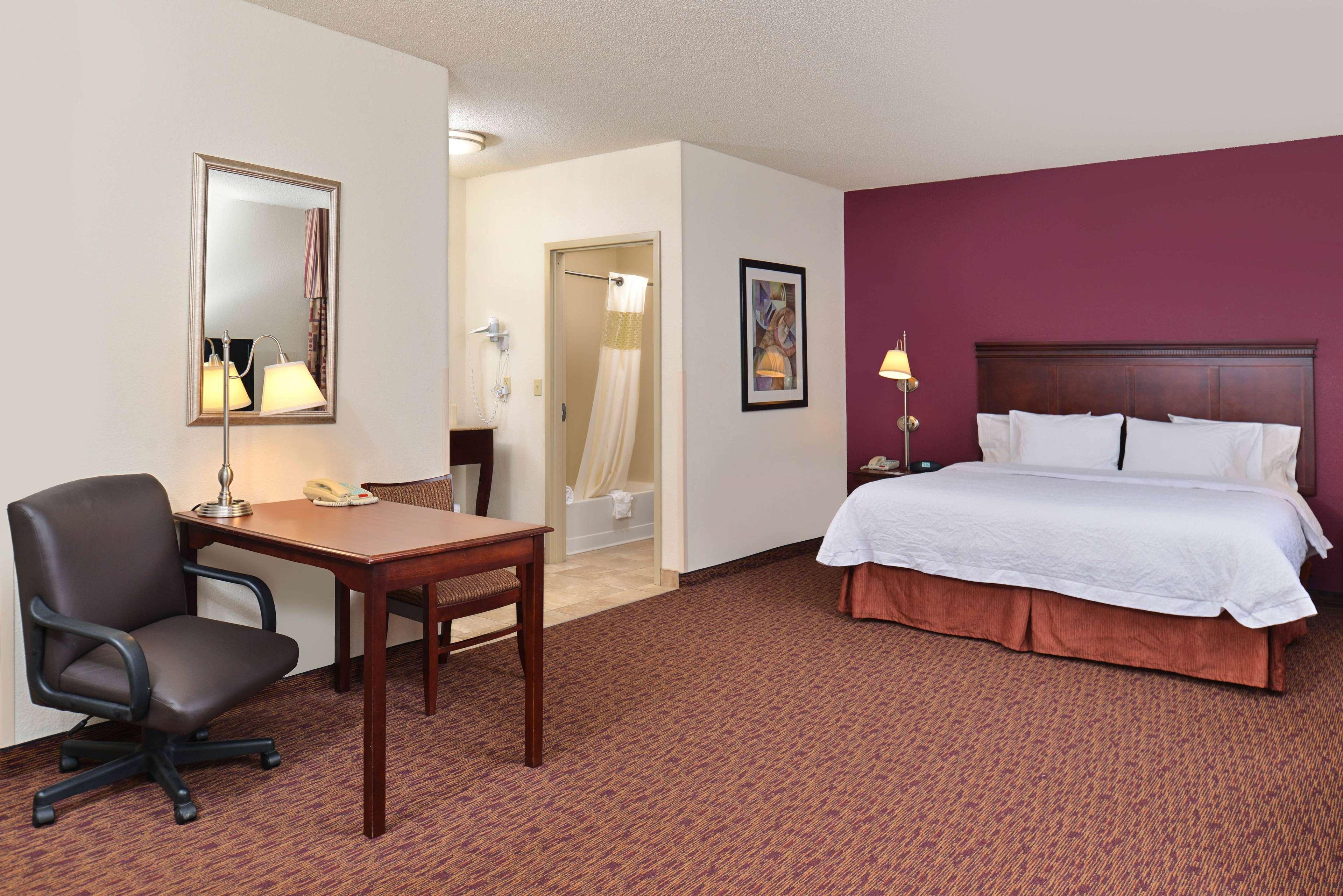 Hampton Inn & Suites Muncie Exteriér fotografie