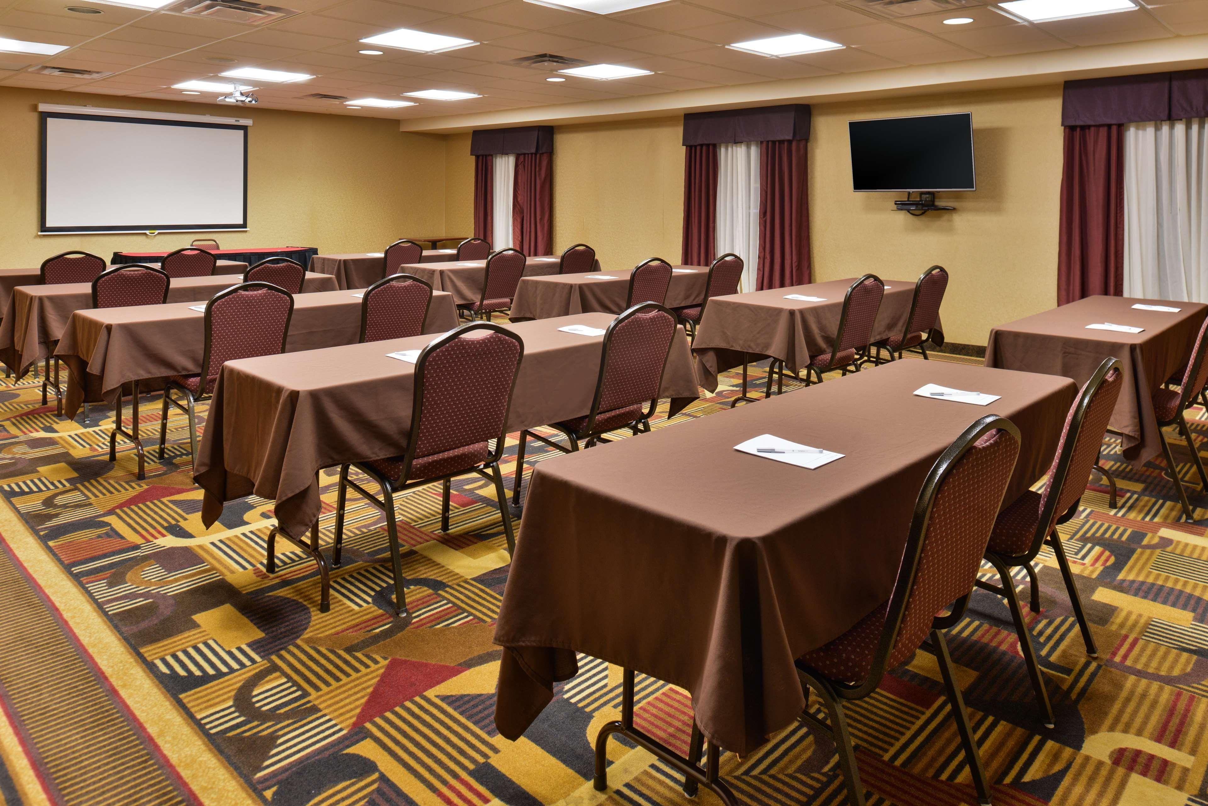 Hampton Inn & Suites Muncie Exteriér fotografie