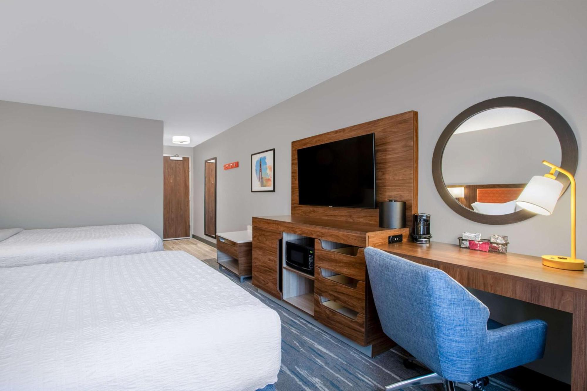 Hampton Inn & Suites Muncie Exteriér fotografie